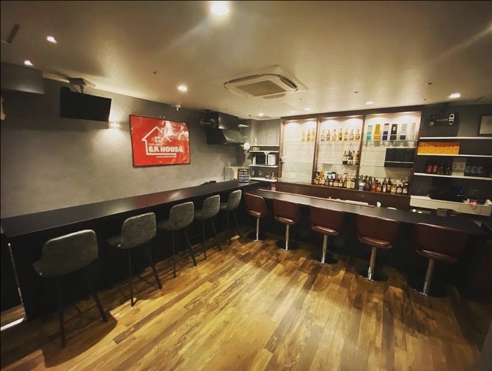 EKHOUSE (イーケーハウス)（BAR：バー）